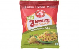 MTR Khatta Meetha Poha - 3 Minute Breakfast  Pouch  60 grams